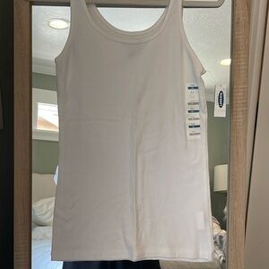 Women’s tank tops